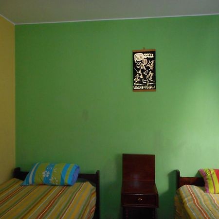 Hostal Geminis San Juan Bautista Exteriér fotografie