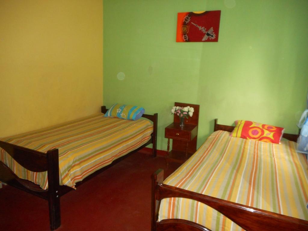 Hostal Geminis San Juan Bautista Exteriér fotografie
