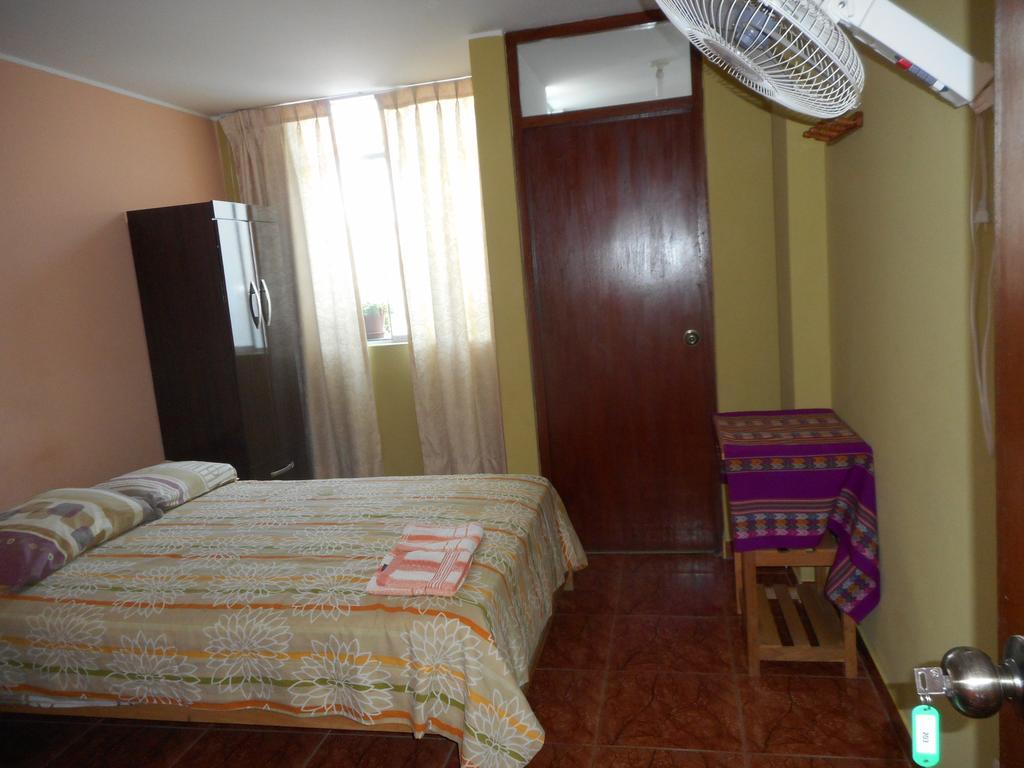 Hostal Geminis San Juan Bautista Exteriér fotografie