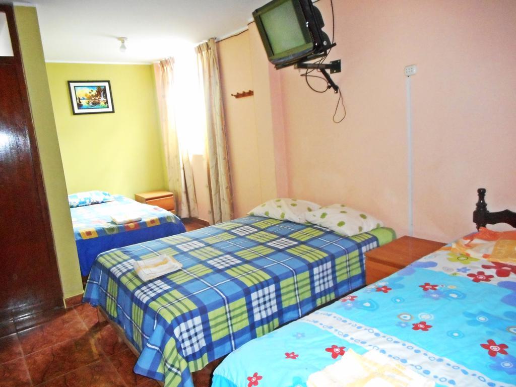 Hostal Geminis San Juan Bautista Exteriér fotografie