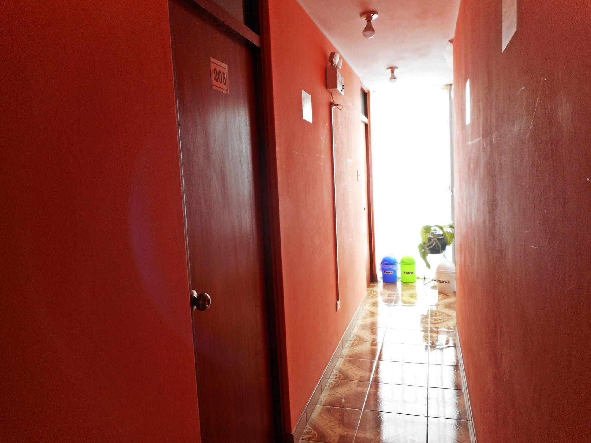 Hostal Geminis San Juan Bautista Exteriér fotografie